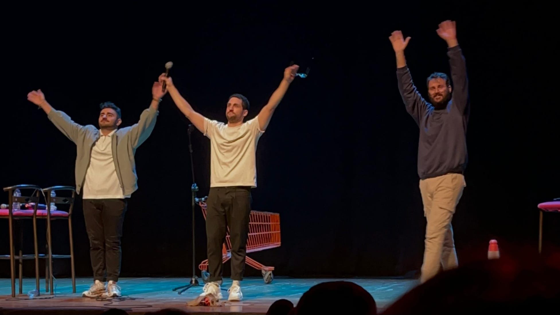 David Puerto, Galder Varas y Taka Gómez en el teatro Afundación al finalizar uno de los pases de La Bromerie Live.